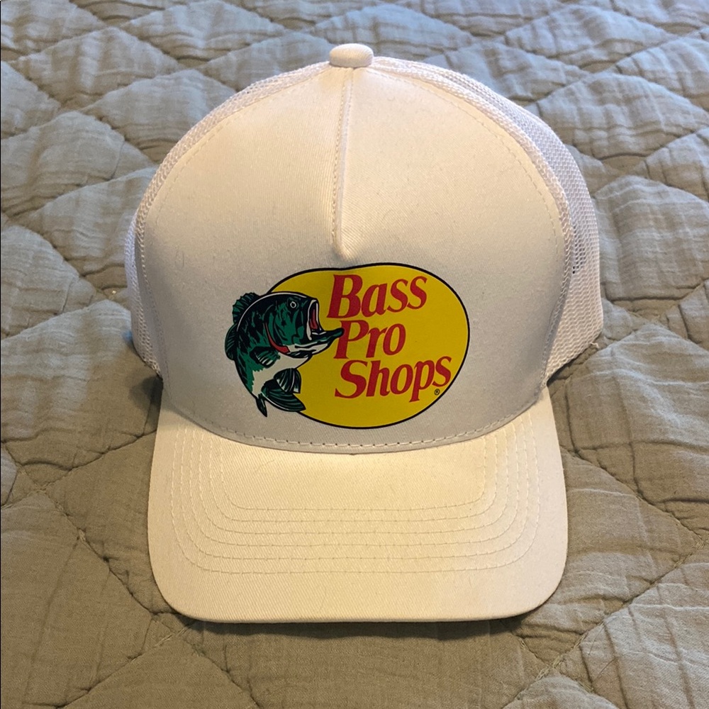 Bass Pro Shops White Fish